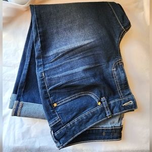 Jennifer Lopez Capri Jeans